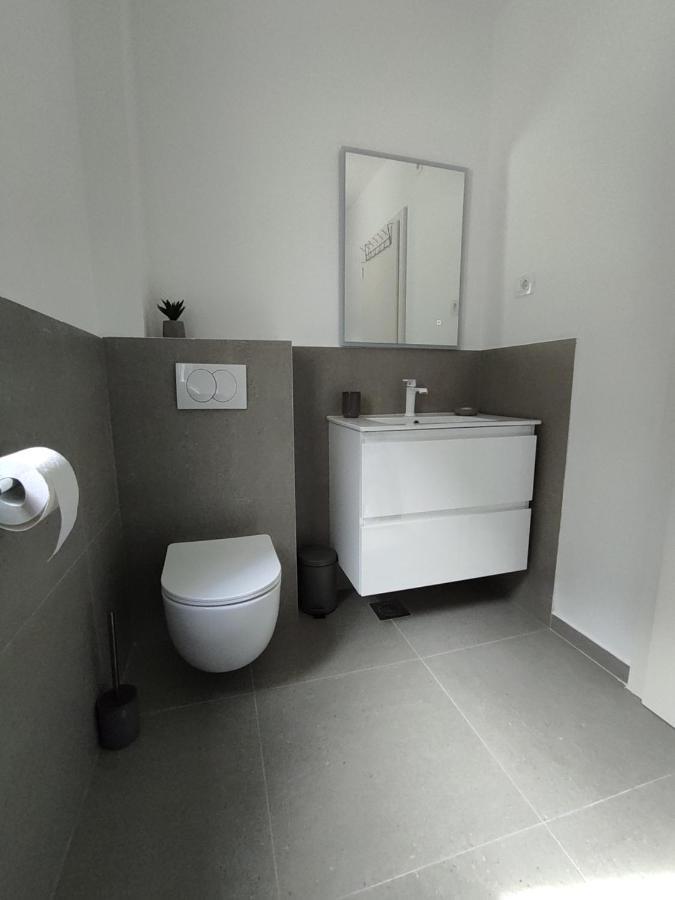 Apartmani Voljana コルチュラ エクステリア 写真
