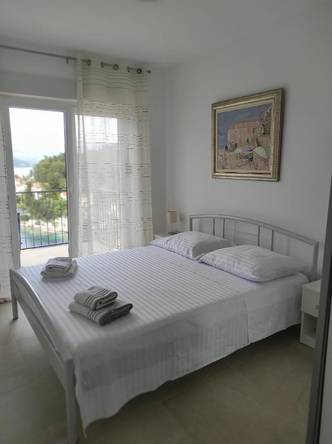 Apartmani Voljana コルチュラ エクステリア 写真